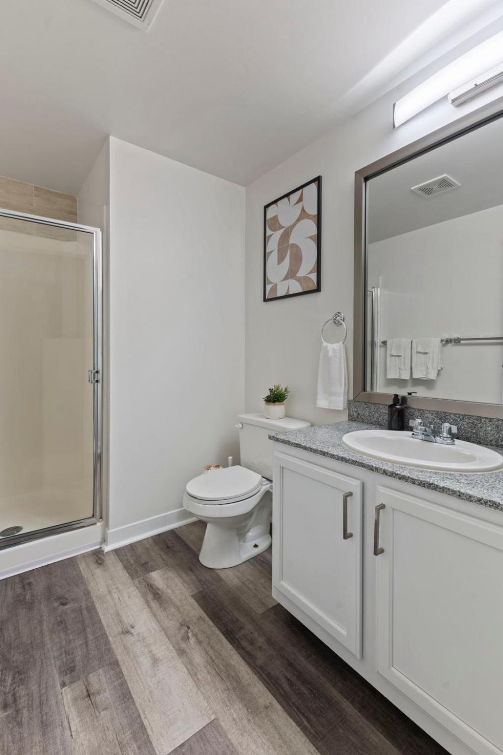 Indy Metro Stay - Sleeps 8 - Skywalk Access - Monument Circle Индианаполис Экстерьер фото